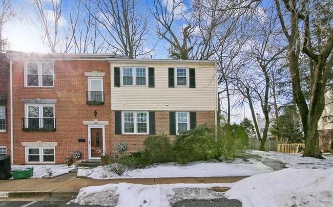 Photo - 2 Prairie Rose Ct
