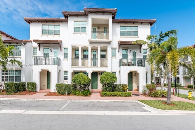 Building Photo - 11958 SW 27th Ct