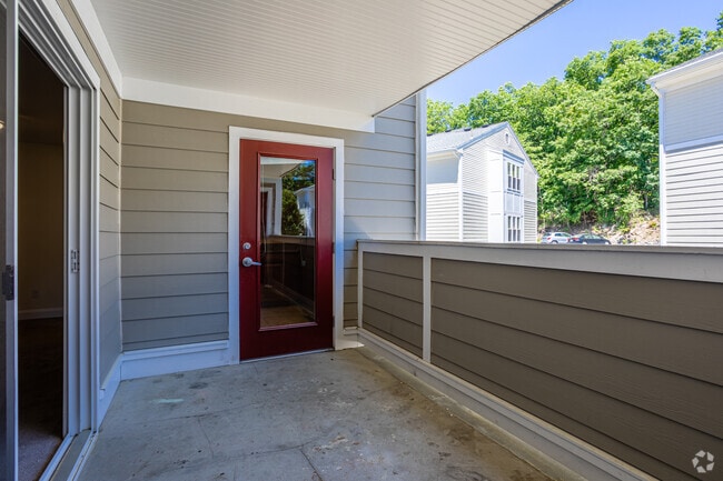 2BR, 1BA