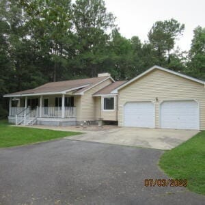 Building Photo - 302 Summerset Ln Rental