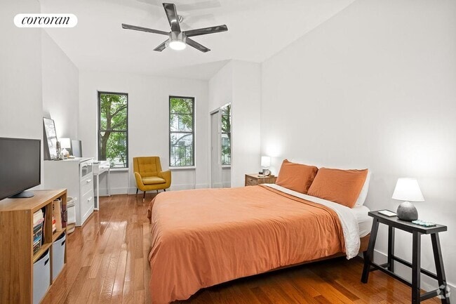 Building Photo - 227 E 88th St Rental