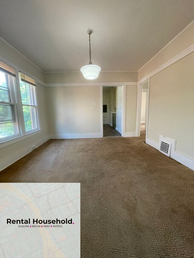 Photo - 5065-5067 Linsdale St. Unit 5067