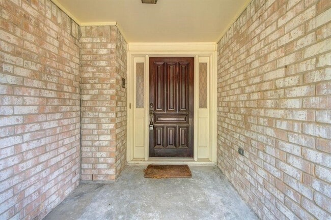 Photo - 11918 Glenway Dr