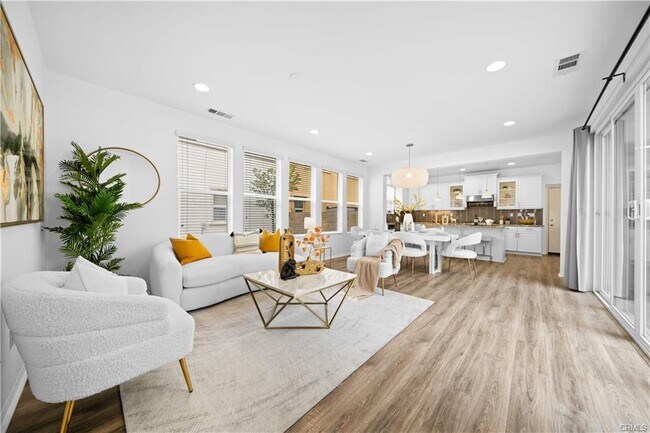 Photo - 145 Mongoose