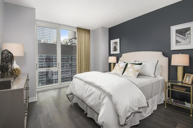 Photo - 38 W Randolph St