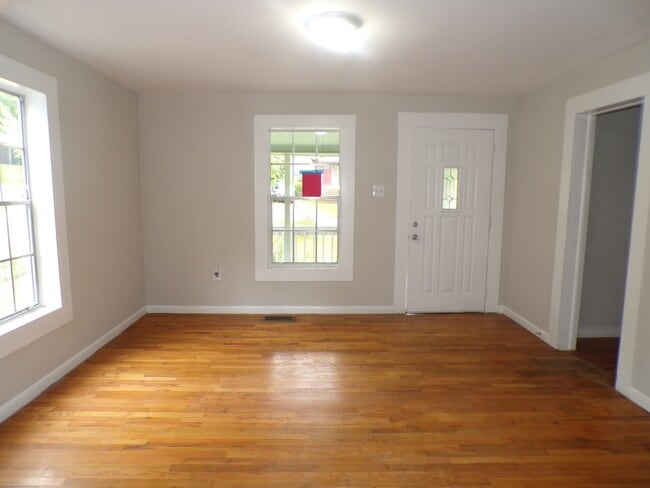 Photo - 116 Avalon Ave