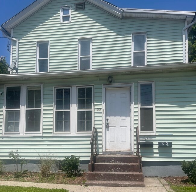 Photo - 33 Chestnut St Apartment Unit 2