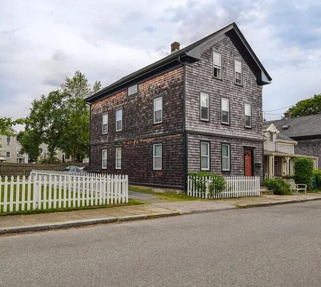 37 Connection St