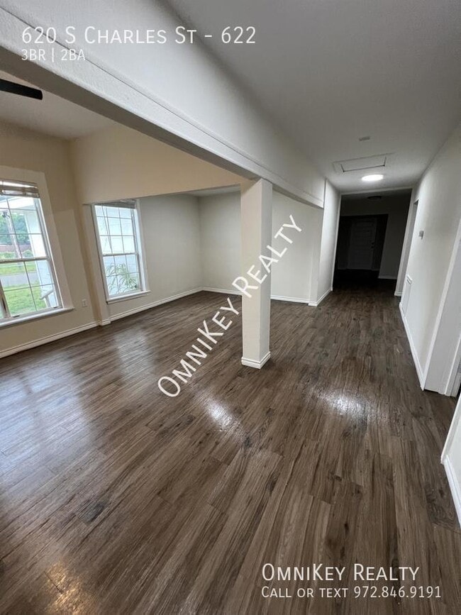 Photo - 620 S Charles St Unidad 622