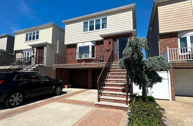 Building Photo - 511 Avenue C Unit 2 Rental