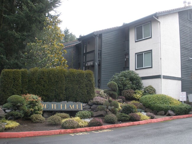 Kirkland/Totem Lake (120th Pl. Condos) - Kirkland/Totem Lake (120th Pl. Condos) Unit A9