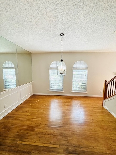 Photo - 2305 Buckeye Dr