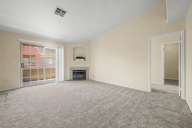 Photo - 4730 E Craig Rd