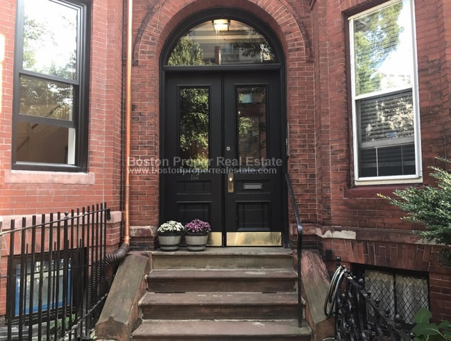 Photo - 114 Saint Botolph St Unit 2