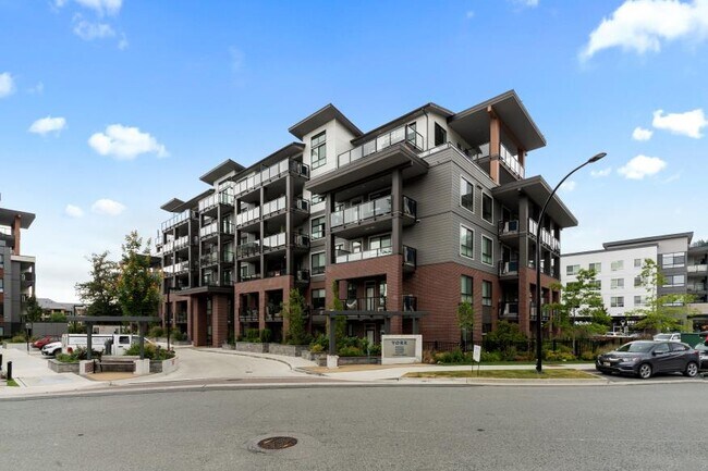 Photo - 45511 Campus Dr