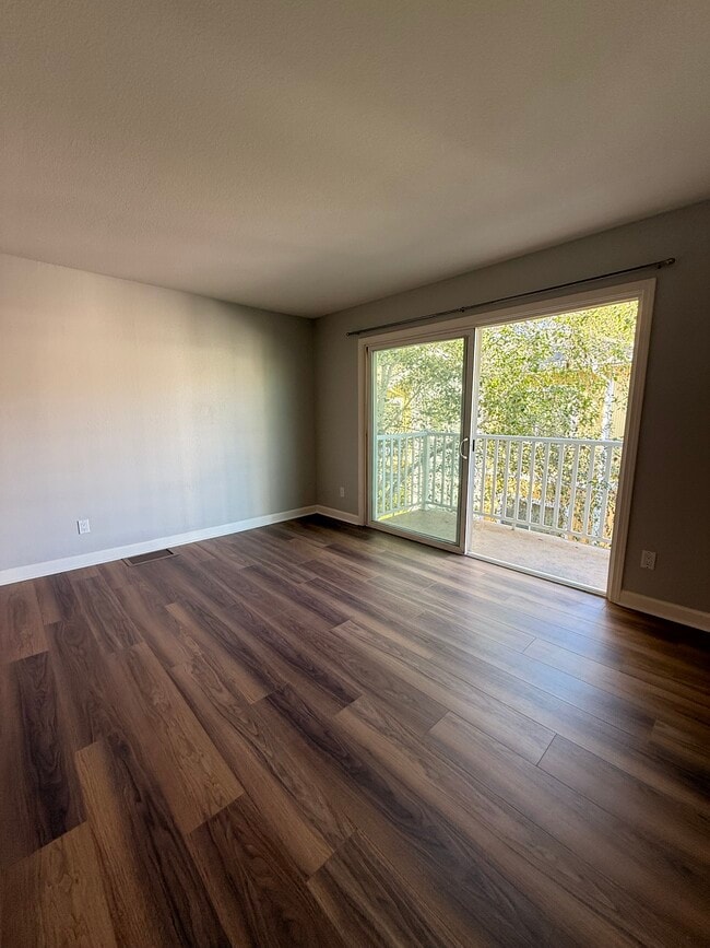 Photo - 755 14th Ave Unidad 212