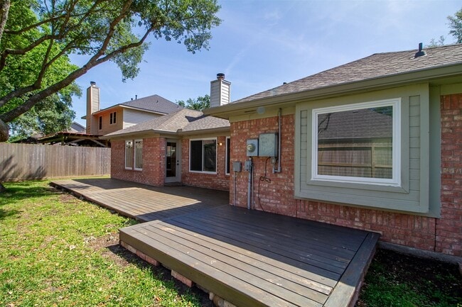 Photo - 2918 Abbey Field Dr