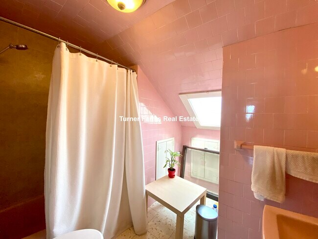 Photo - 57 Atherton St Unit 3