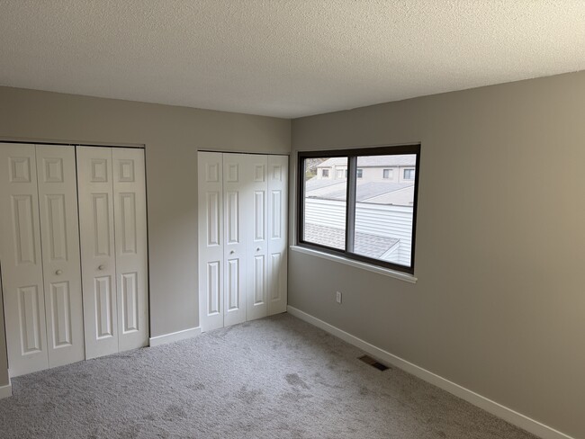 Photo - 129 Farmington Chase Crescent Condo Unit 129