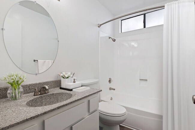 Cedar Glen Apartments