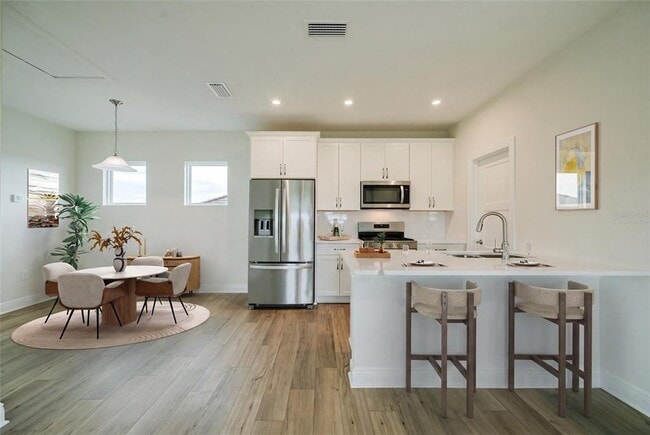 Photo - 7910 Lake Flores Ave