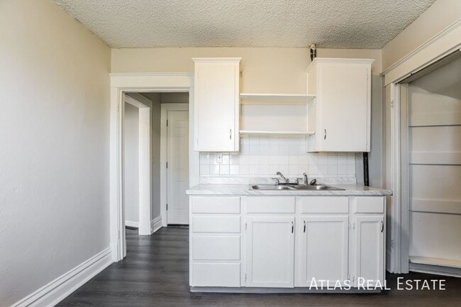 Photo - 6035 W 39th Ave Unidad 4
