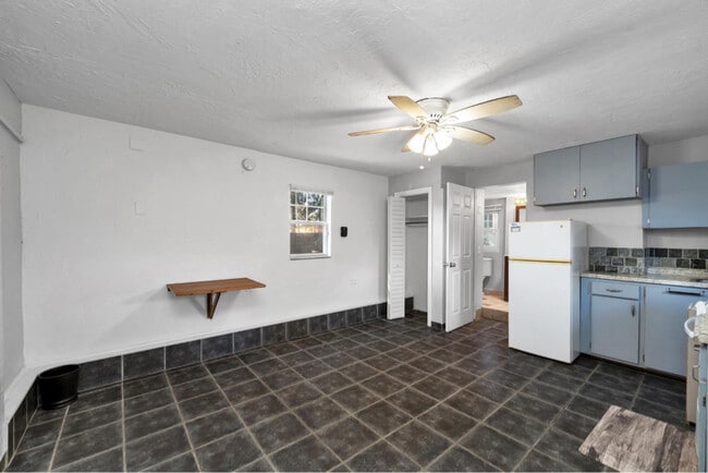 Building Photo - 3320 6th Ave N Rental