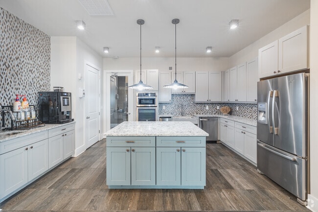 Clubhouse Kitchen