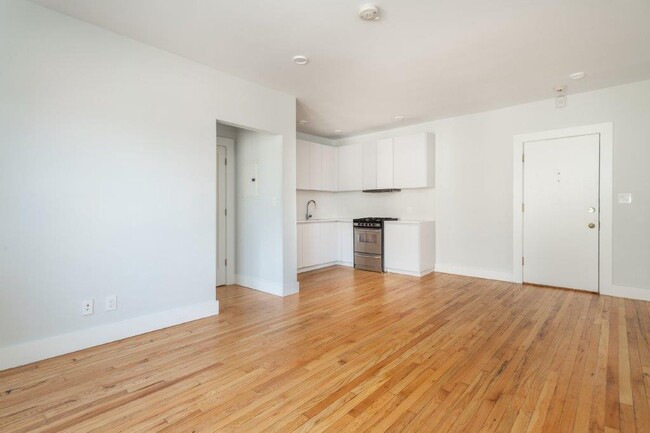 Photo - 123 Highland Ave Unidad 123 Highland ave #26 Rental