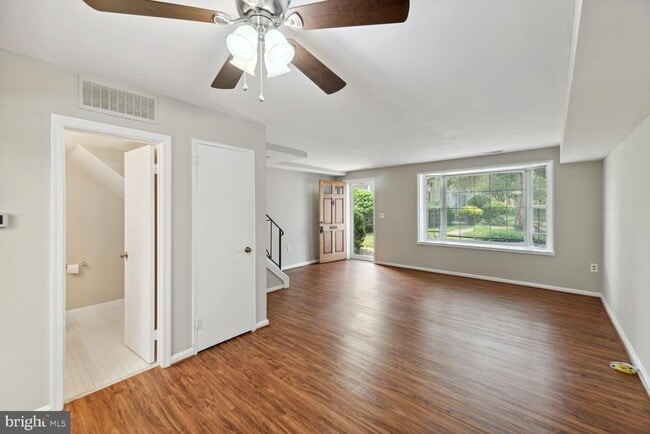 Photo - 3723 Ingalls Ave