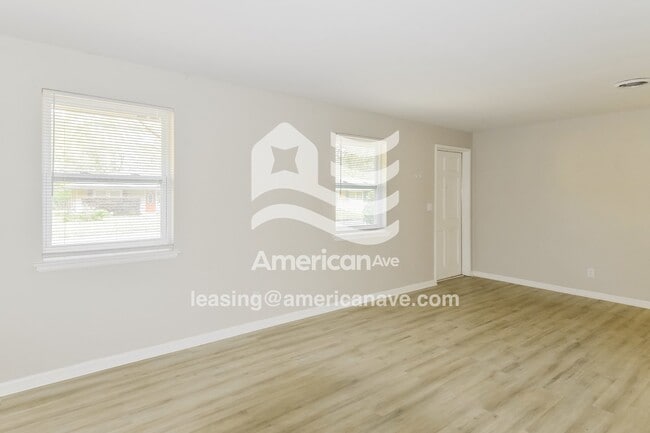 Photo - 3252 Willow Ln Dr