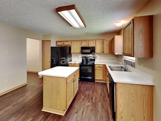 Photo - 1363 Wild Horse Dr