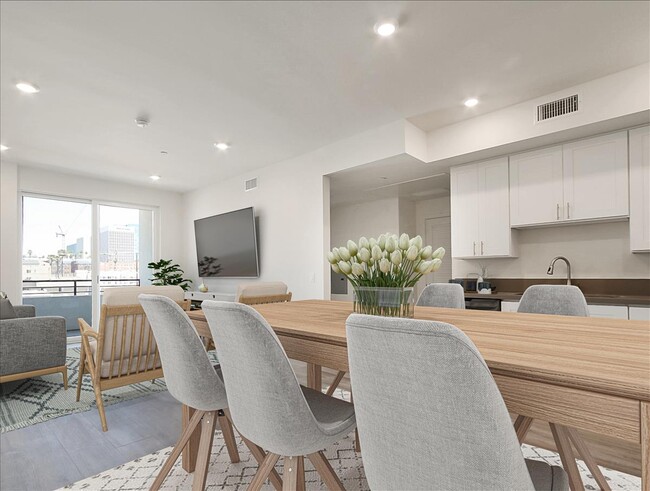 Modelo 1A (de 1 habitación y 1 baño) Sala de estar - 928 S Berendo St