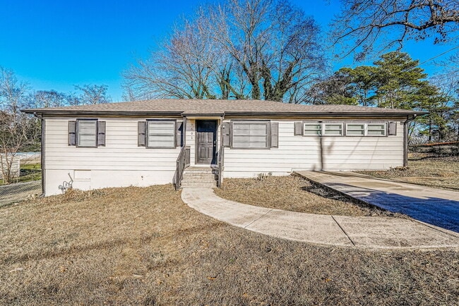 Building Photo - 9601 Red Ln Dr