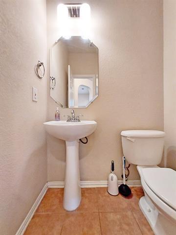 Photo - 12140 Thicket Bend Dr