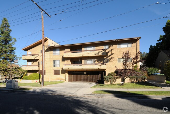 Photo - 1900 Silver Lake Blvd