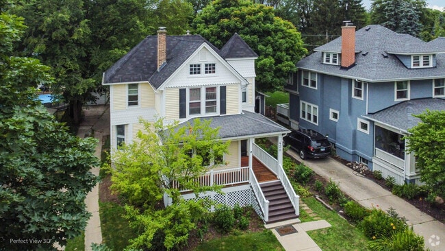 Building Photo - 420 7th Ave Rental