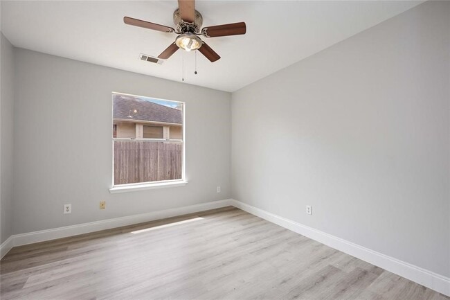 Photo - 6647 Amberfield Ln