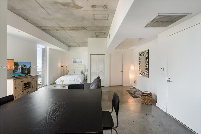 Photo - 151 SE 1st St Unit 3408