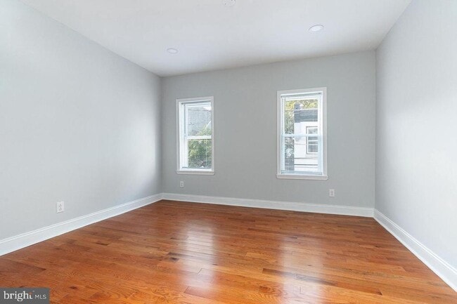 Photo - 3033 Coral St