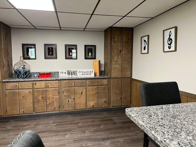 Photo - 33 Estates View Dr