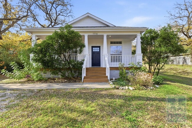 Building Photo - 1116 Lott Ave