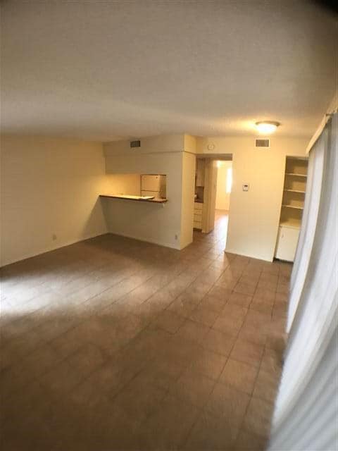 Photo - 2610 Salado St Unidad 105