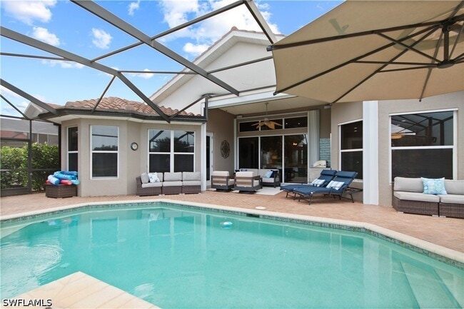 Building Photo - 8792 Largo Mar Dr