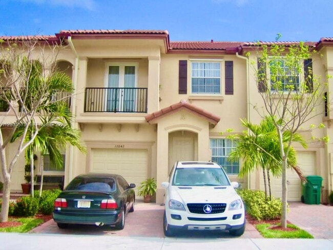 Building Photo - 12842 SW 135th St