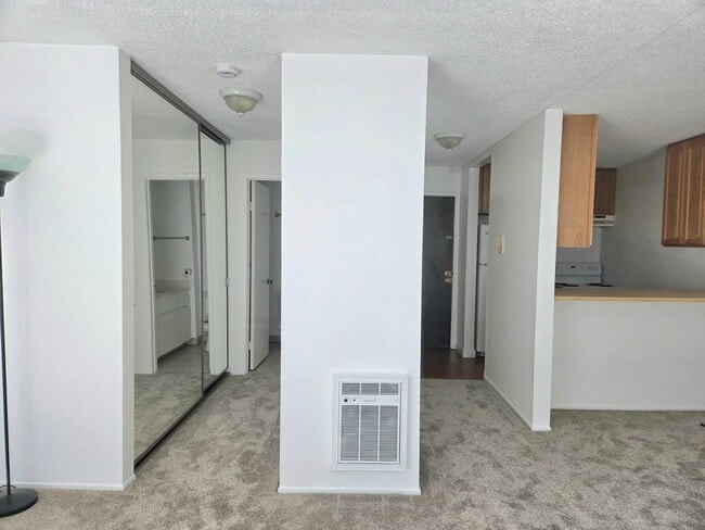 Photo - 150 Pearl St