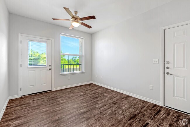 1 habitación, 1 baño - 622 pies cuadrados - Sala de estar - The Aurea