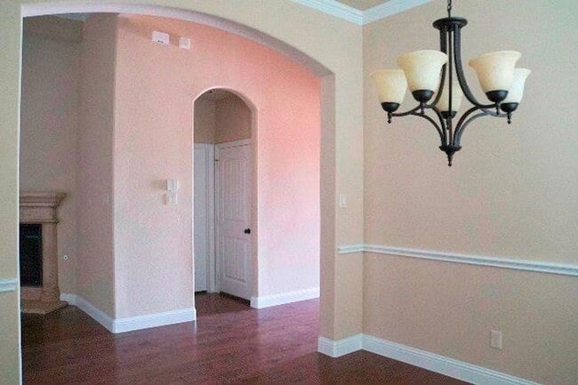Photo - 739 Cedar Elm Trail