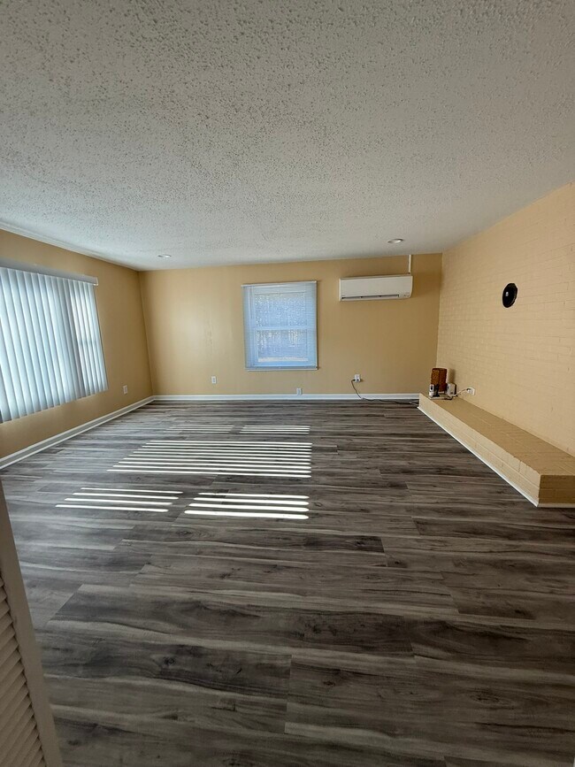 Photo - 278 Thomas Mock Rd