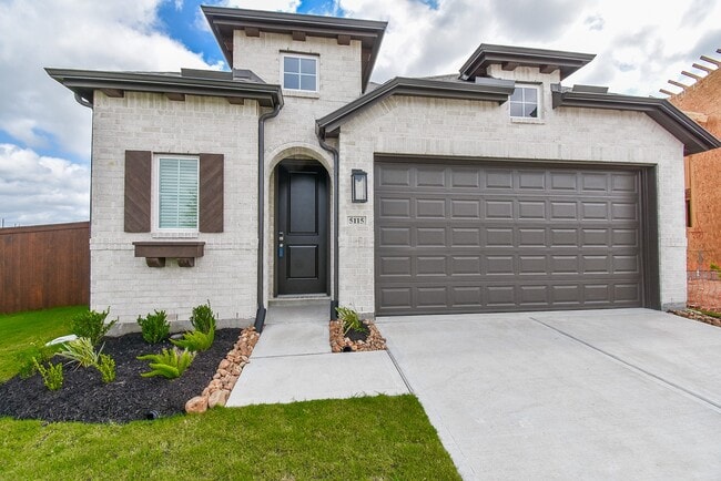 Photo - 5115 Murillo Dr